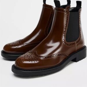 NWT Zara Ankle Boots in Brown/Burgundy Size 9